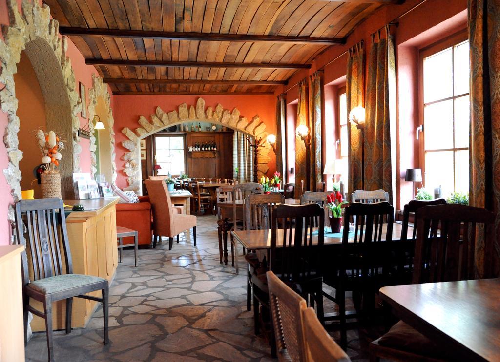 Ferienwohnung Weingut Kloster Pforta Naumburg  Phòng bức ảnh